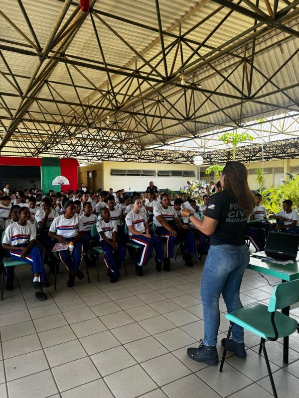 Policia Civil realiza palestra sobre prevencao a crimes sexuais em Bonfim 2