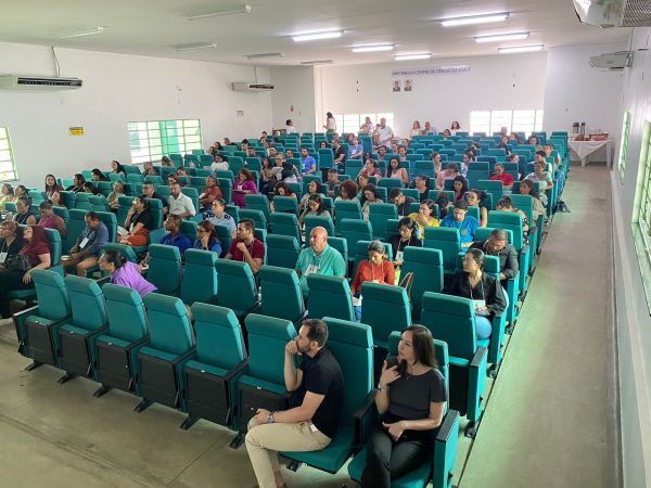 Profissionais da saude recebem atualizacao para manejo clinico da Sifilis Adquirida Gestacional e Co