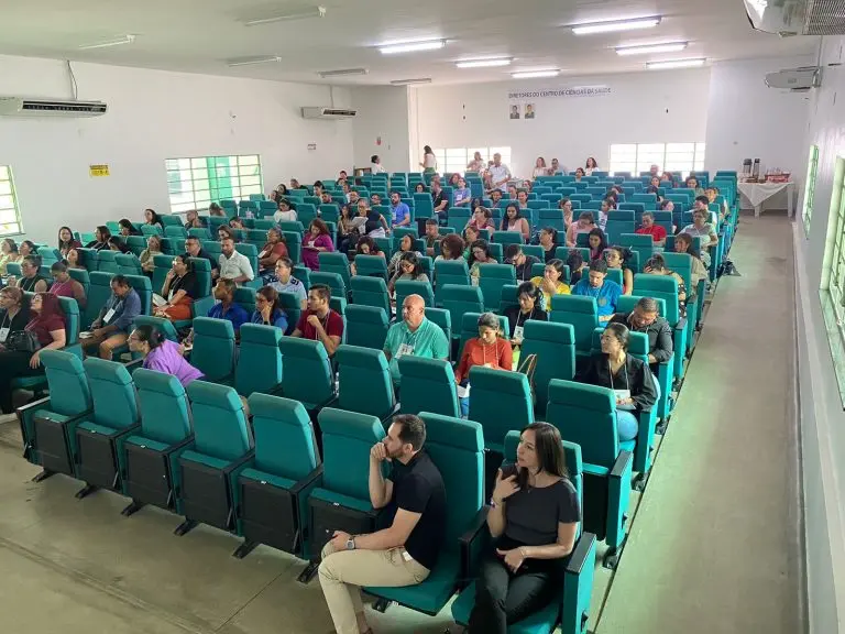 Profissionais da saude recebem atualizacao para manejo clinico da Sifilis Adquirida Gestacional e Co
