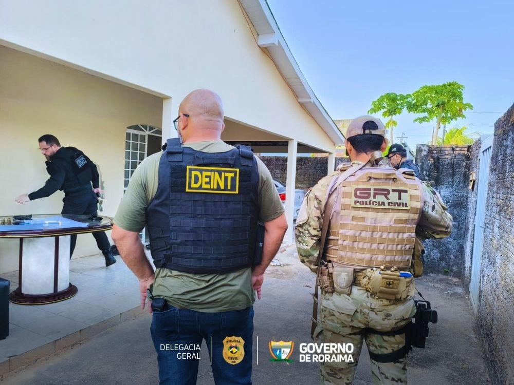 Polícia Civil cumpre mandados de busca em residência de policiais militares na terceira fase da Operação Janus 5 1733307188 131 Policia Civil cumpre mandados de busca em residencia de policiais