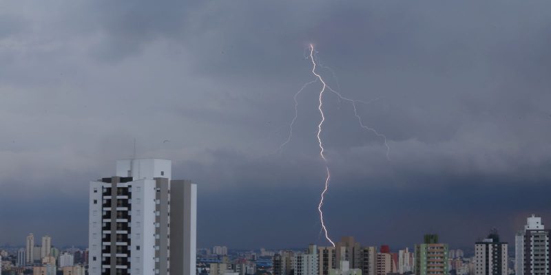 Defesa Civil alerta para areas com solo encharcado em Sao