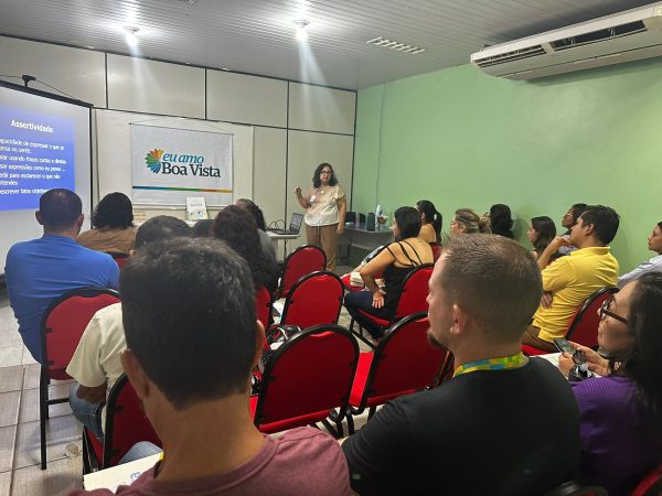 Entrega de materiais informativo e insumos para combate ao tabagismo Suyanne Sa Ascom Sesau 2