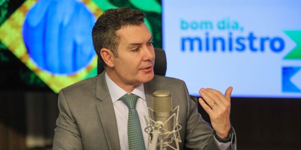 Minha Casa Minha Vida tem recursos garantidos diz Jader Filho