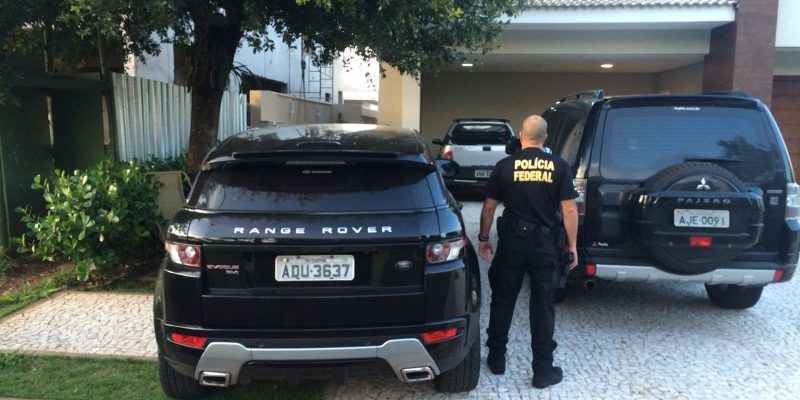 Operacao cumpre mandados contra vereadora em Teresina
