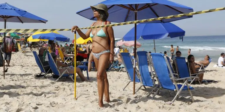 Pedido de vista adia votacao da PEC das Praias na