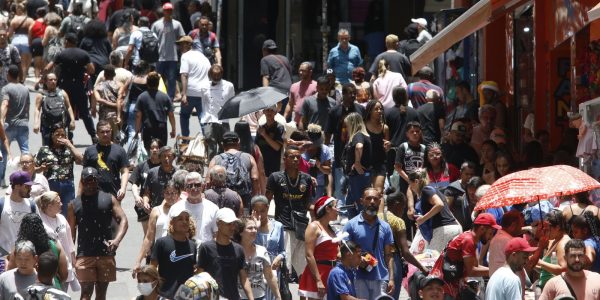 Pesquisa 49 dos brasileiros acreditam que pais vai melhorar em