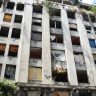 Predio onde vivem mais de 100 familias e desocupado no