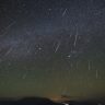 Ultima grande chuva de meteoros do ano ocorre na noite