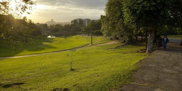 Vespera do Natal no Rio tera temperatura alta e possibilidade