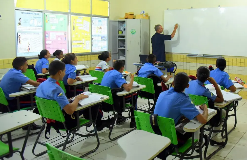 Aulas nas escolas do interior do Estado vão iniciar no dia 6 de fevereiro 1 Aulas no interior 2