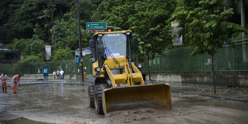 Governo do Rio anuncia R 8 bilhoes para enfrentamento de
