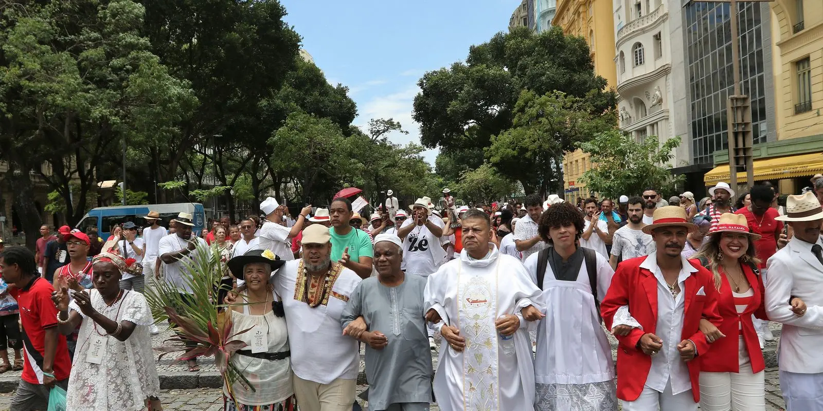 Intolerância religiosa: Disque 100 registra 2,4 mil casos em 2024 1 Intolerancia religiosa Disque 100 registra 24 mil casos em 2024