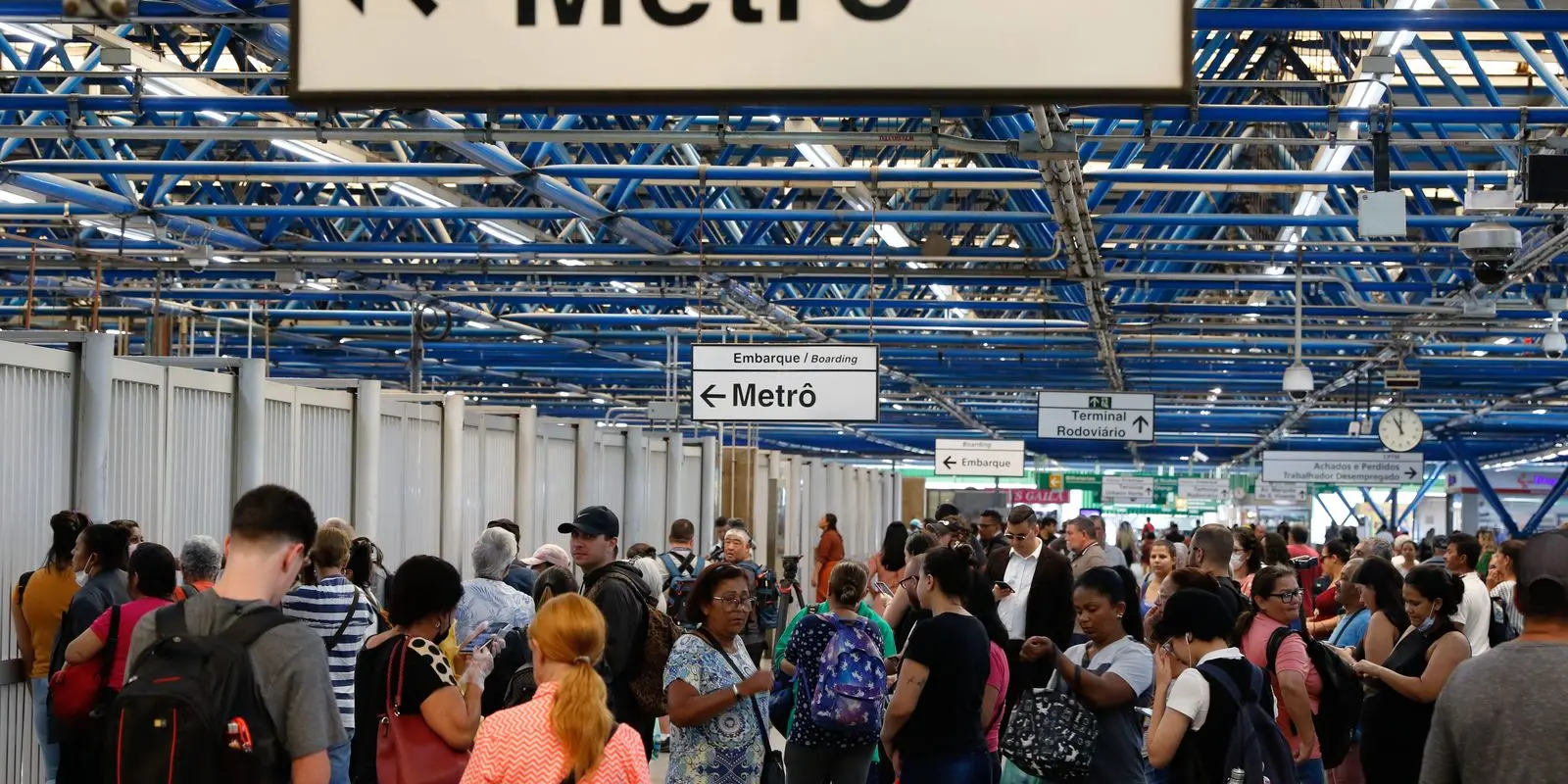Metrô de SP retoma operação após alagamento de estação 1 Metro de SP retoma operacao apos alagamento de estacao