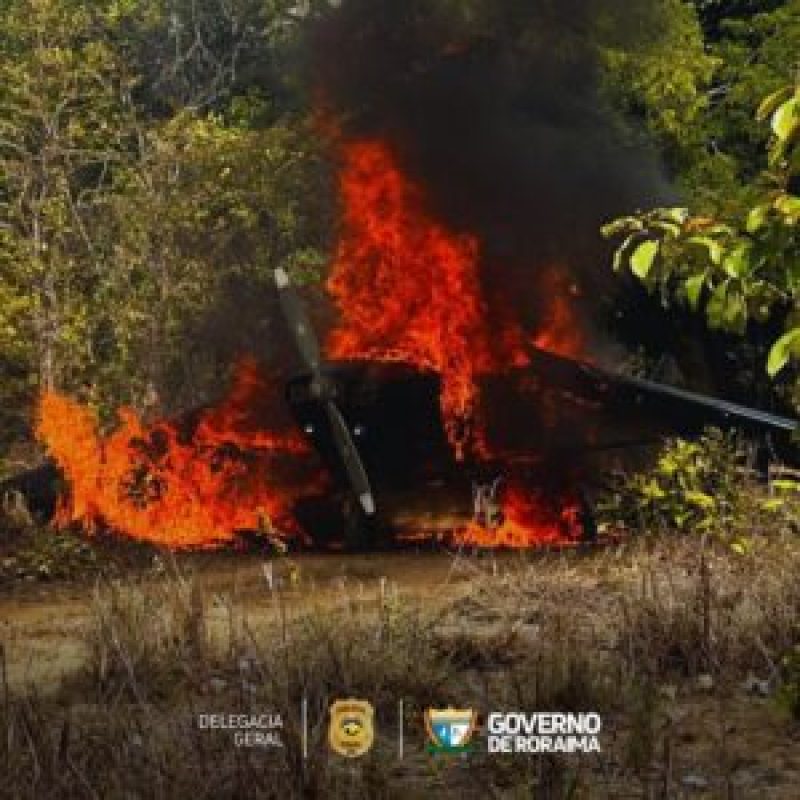 Nova operacao integrada destroi aeronave suspeita em area de trafico