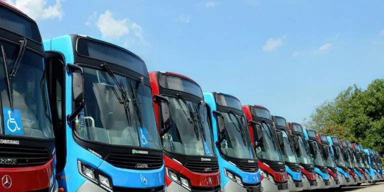 Prefeitura de SP vai substituir empresas de onibus sob intervencao