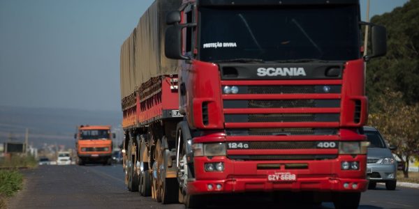 RJ aplica R 535 milhoes em multas por transporte de