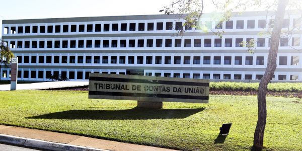 TCU arquiva denuncia e Secom podera retomar licitacao