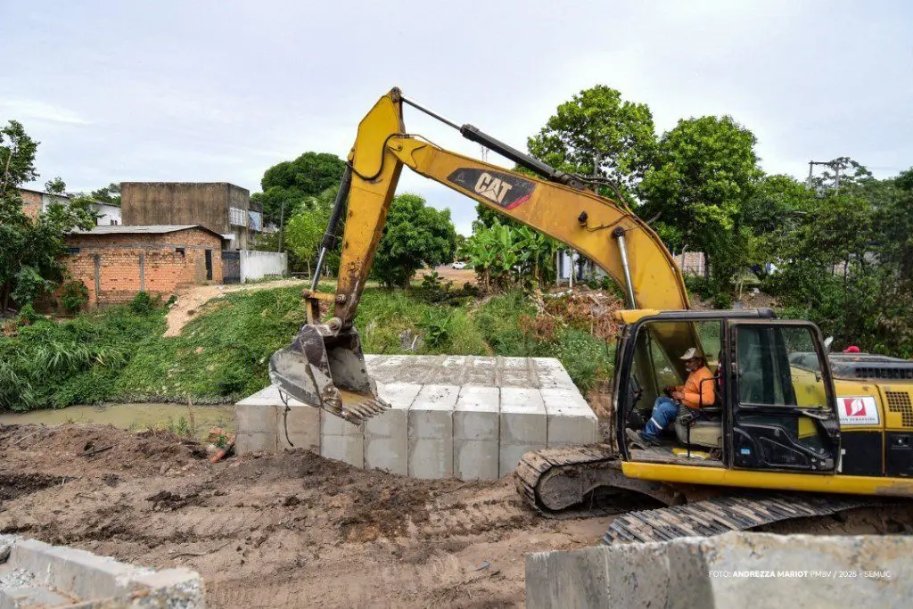 Com obras de infraestrutura, prefeitura cria três vias de acesso no Bairro Canarinho 1 c37880569ed8fb97590d0eb0423f7801