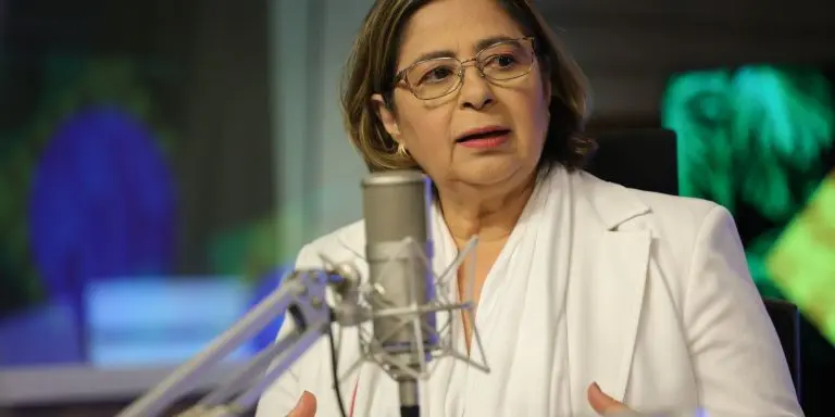 Apos morte de jornalista ministra propoe rever atendimento a mulheres