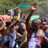 Blocos de rua gratuitos sao atracao preferida de quem curte