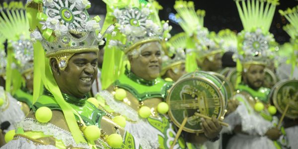 Carnaval deve movimentar R 55 bilhoes na economia carioca