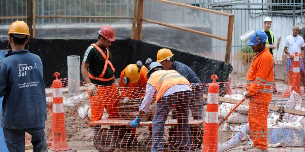 Estados e municipios podem enviar propostas de obras pelo PAC
