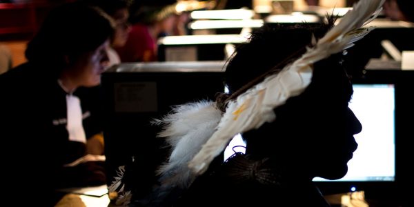 Familia indigena e aprovada para Funai em concurso publico unico