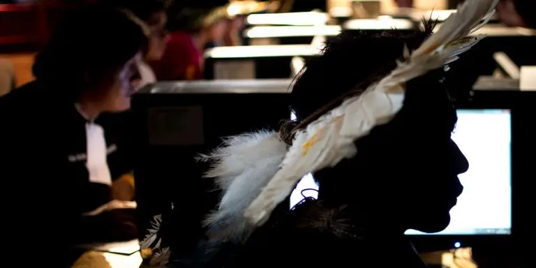 Familia indigena e aprovada para Funai em concurso publico unico