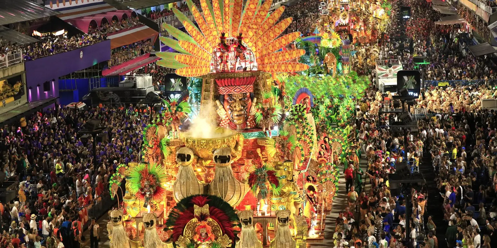 Grande Rio quer ganhar publico do Sambodromo com encantarias do