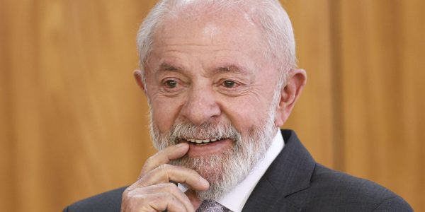 Lula passa por exames de saude de rotina em Sao