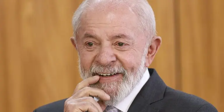 Lula passa por exames de saude de rotina em Sao