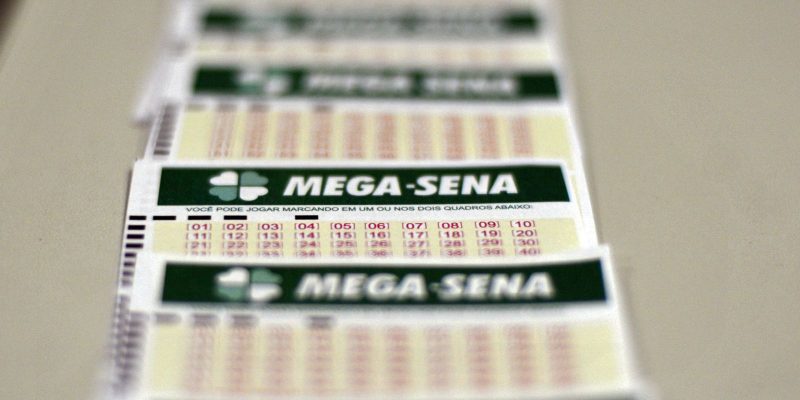Mega Sena acumula novamente e pode pagar premio de R 120