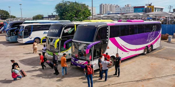 Transporte clandestino e tema do Caminhos da Reportagem