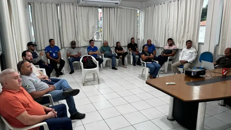 Treinamento para atualizacao de servidores em Defesa Sanitaria Vegetal Ascom Aderr 2