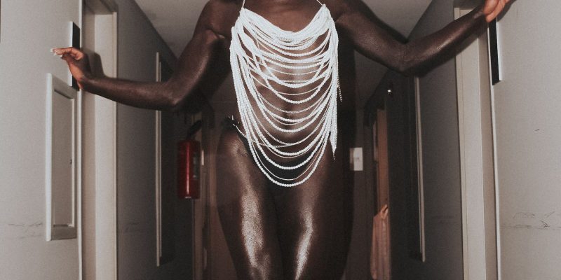 Tuiuti defende respeito ao mostrar historia da primeira mulher trans
