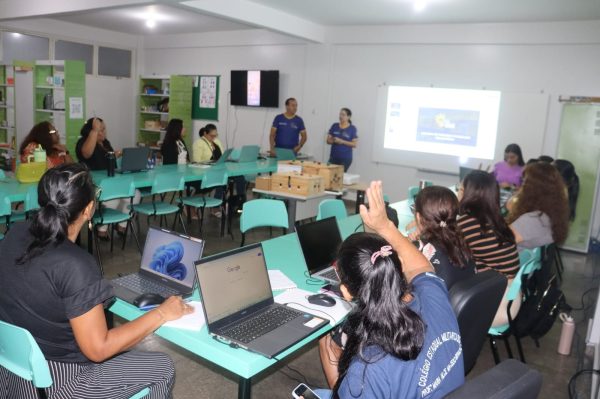 CURSO DE TECNOLOGIA PARA PROFESSORES AUXILIARES Ascom Seed 3