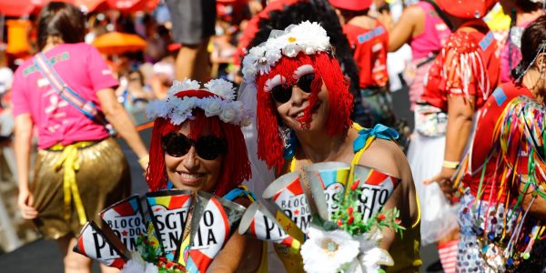 Carnaval 2025 confira os blocos de rua do Rio neste