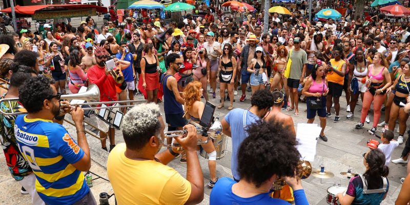Carnaval movimentou R 65 bilhoes no estado do Rio de
