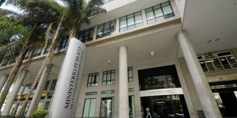 MPRJ faz acao contra lavagem de dinheiro em postos de