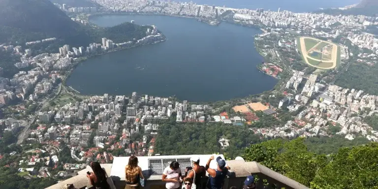 Mais de 500 mil turistas internacionais visitaram o Rio em