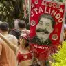 Poema charada convida folioes para cortejo de carnaval em Brasilia