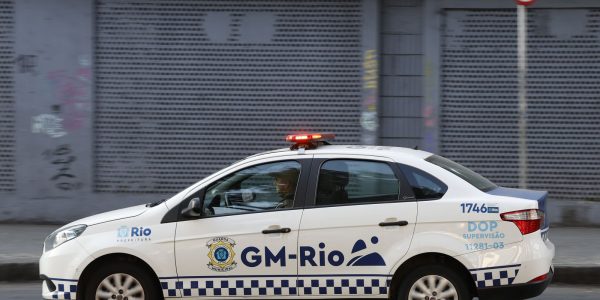 Prefeitura do Rio retira projeto de forca municipal armada da