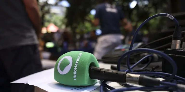 Radio Nacional estreia faixa internacional em espanhol e ingles