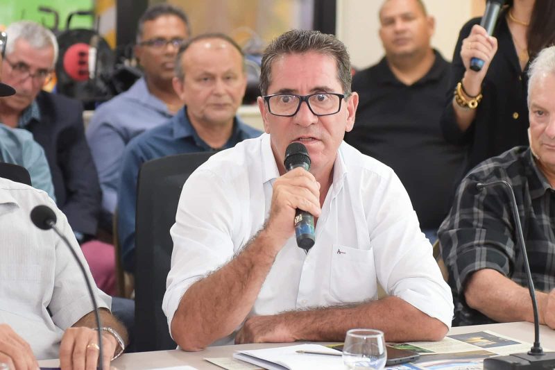 Reuniao Governo Sebrae e comitiva da Guiana 3 1