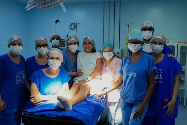 Equipe da Maternidade Nossa Senhora de Nazareth realiza transfusao sanguinea em feto 2