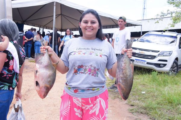 Governo de Roraima inicia distribuicao de 150 toneladas de peixe para familias roraimenses 4 scaled