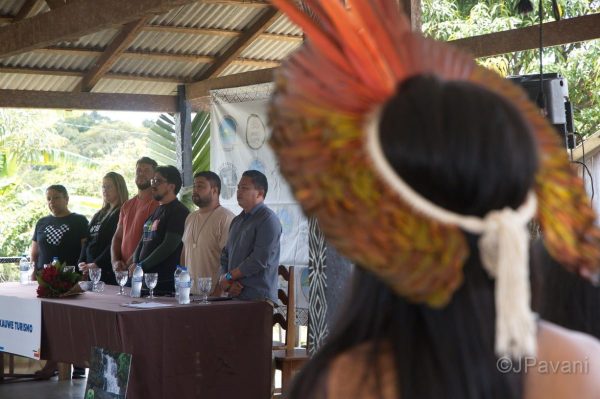 Representantes do Ministerio do Turismo realizam visita tecnica a Comunidade Indigena Kauwe em Rorai