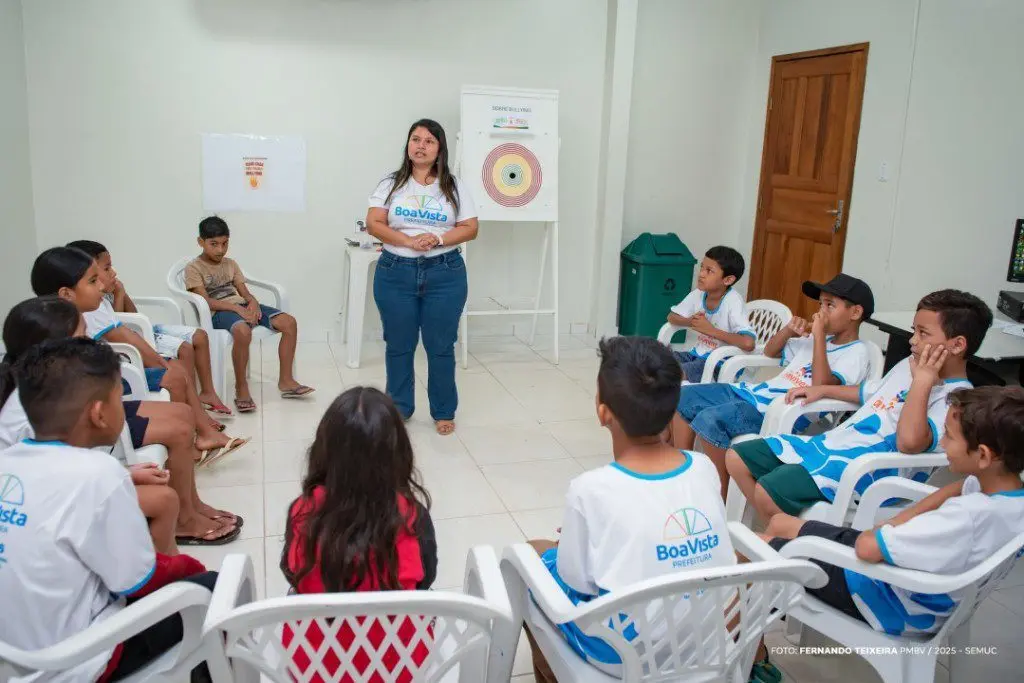 CONVIVER - Em dia nacional de combate ao bullying, crianças do projeto aprendem a dizer "não" à violência 1 c224f143ea38fa4b386745b7f890b412
