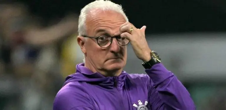 Dorival Júnior, técnico do Corinthians, tem sete jogos a frente do Timão
