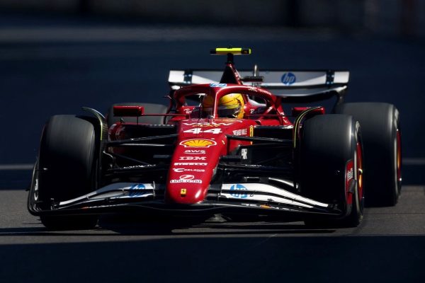 F1 - Hamilton critica nova diretriz das asas dianteiras: "Estamos regredindo"